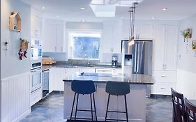Quiet Three Bedrooms House